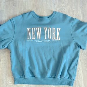 HOLLISTER crewneck never worn